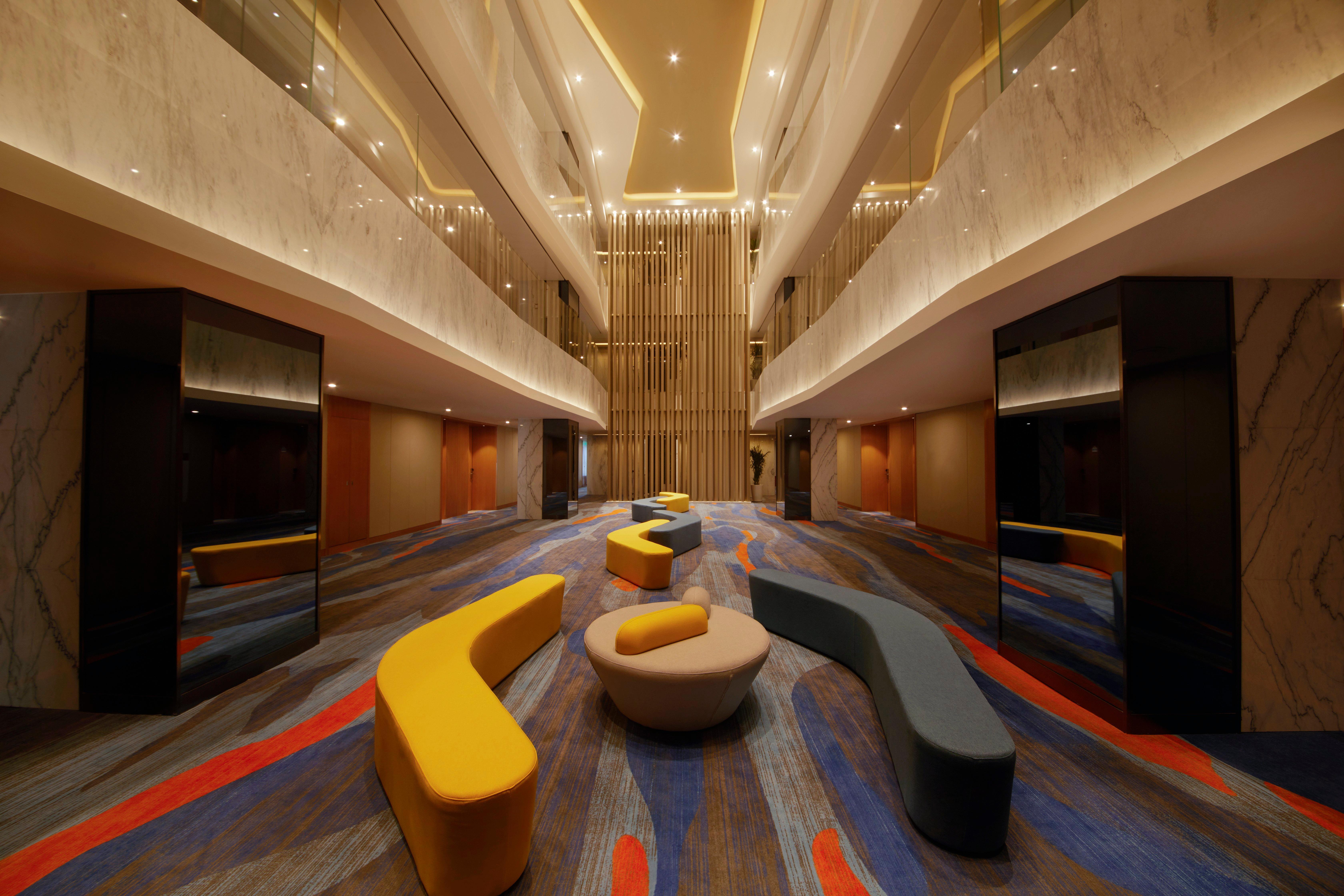 Holiday Inn Express Zhengzhou Zhengdong By Ihg Экстерьер фото