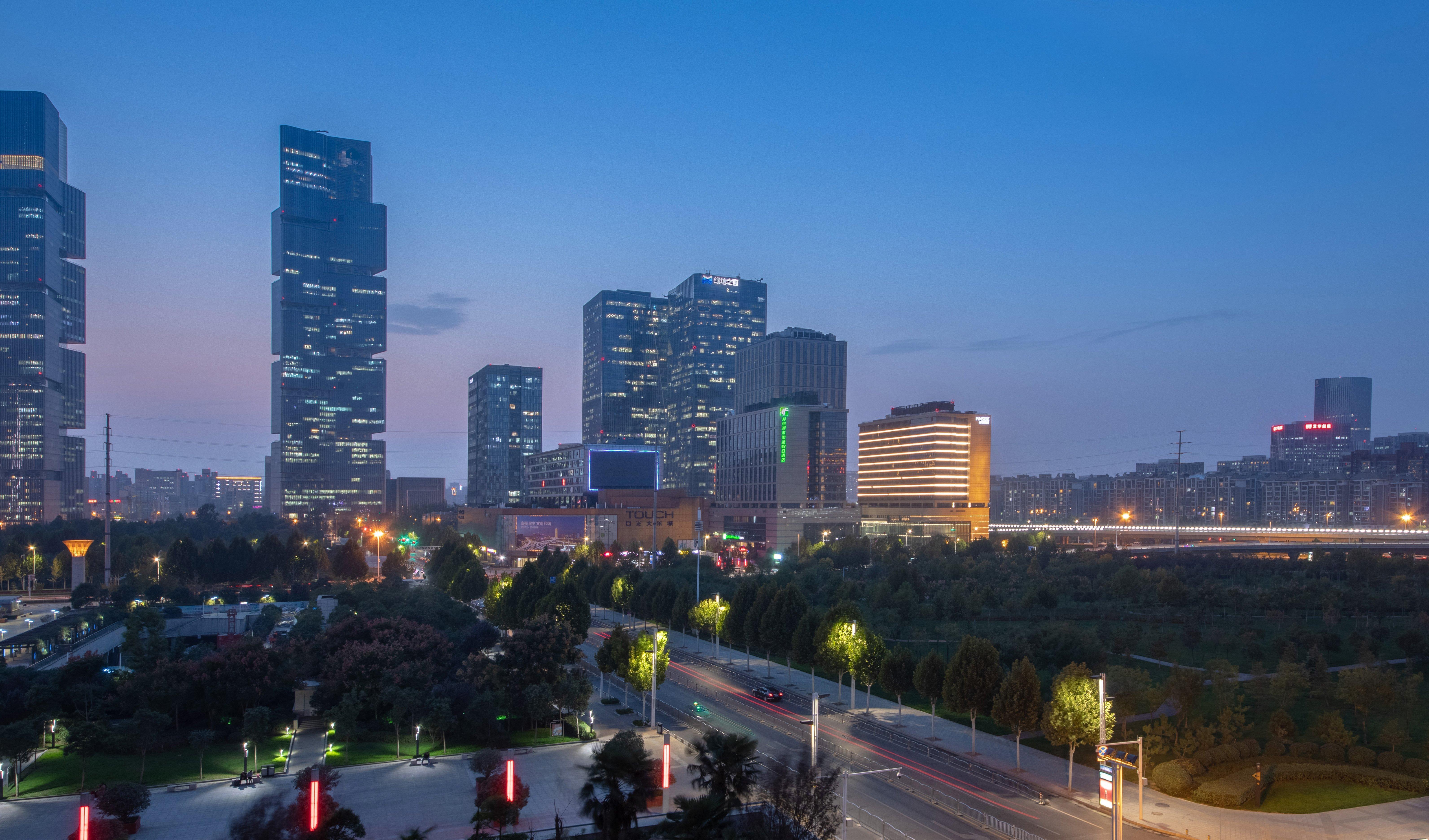 Holiday Inn Express Zhengzhou Zhengdong By Ihg Экстерьер фото
