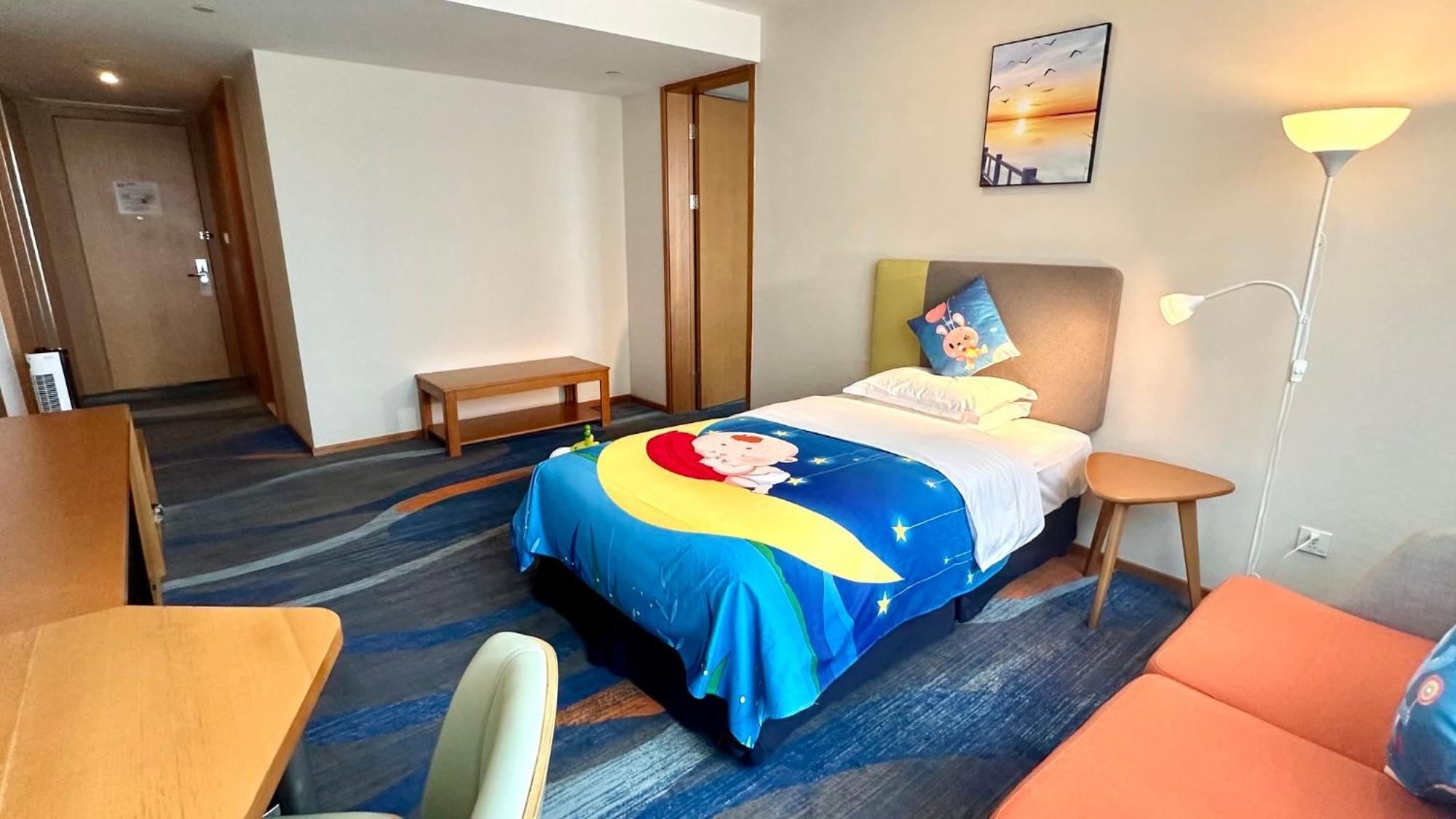 Holiday Inn Express Zhengzhou Zhengdong By Ihg Экстерьер фото